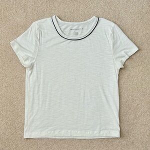 American Eagle  T Shirt